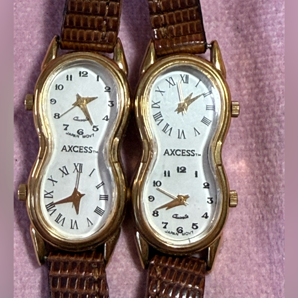 ****RARE*** Axcess 4 Faced Watch